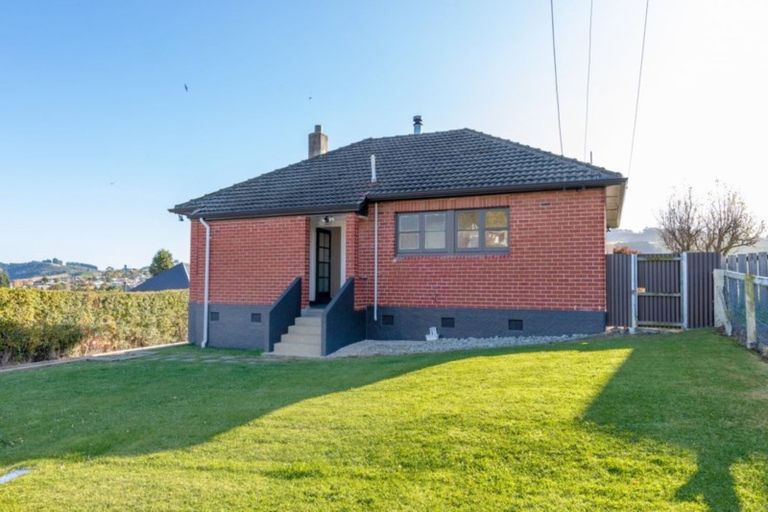 Photo of property in 10 Derby Street, Green Island, Dunedin, 9018