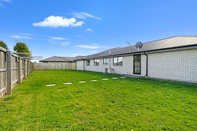 Photo of property in 31 Kingfisher Avenue, Amberley, 7410