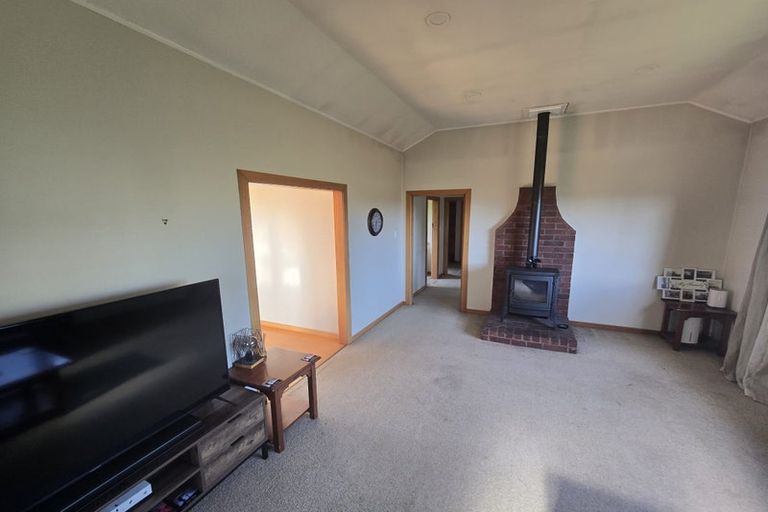 Photo of property in 18 Devon Street, Riversdale, 9776