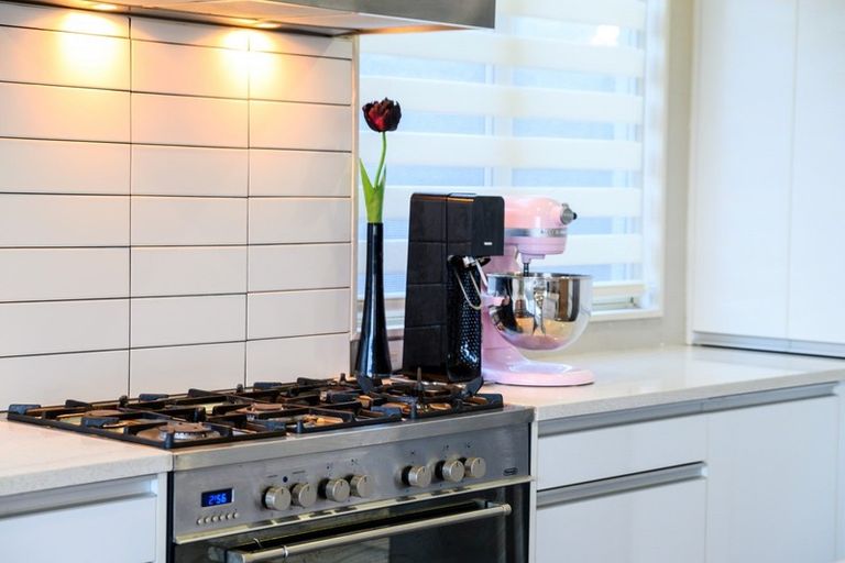 Photo of property in 473 Don Buck Road, Massey, Auckland, 0614