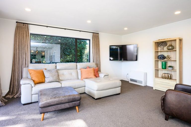 Photo of property in 281 Fitzherbert Avenue, West End, Palmerston North, 4410