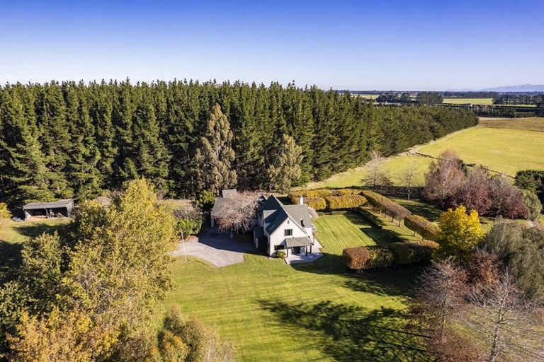 Photo of property in 1499 Tram Road, Swannanoa, Rangiora, 7475