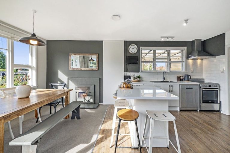 Photo of property in 236 Horndon Street, Darfield, 7510