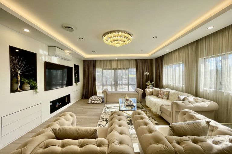 Photo of property in 19 Mason Street, New Lynn, Auckland, 0600