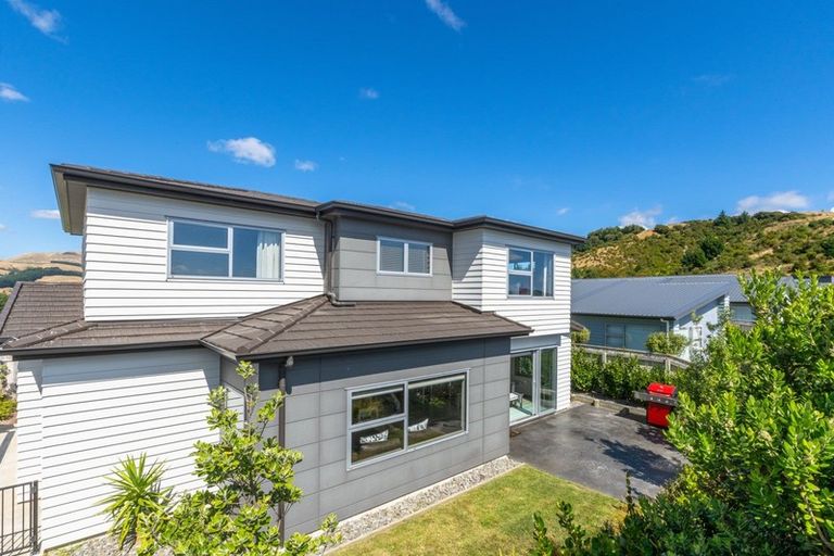Photo of property in 90b/1 Endeavour Drive, Whitby, Porirua, 5024