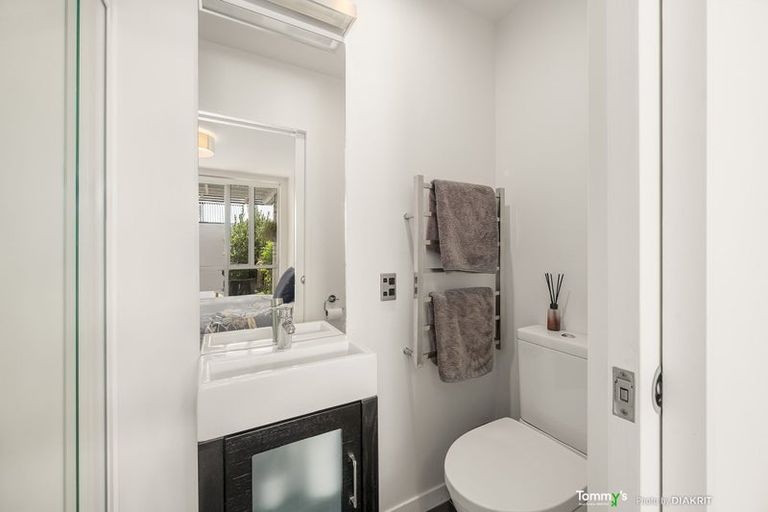 Photo of property in 26u2 Wright Street, Mount Cook, Wellington, 6021