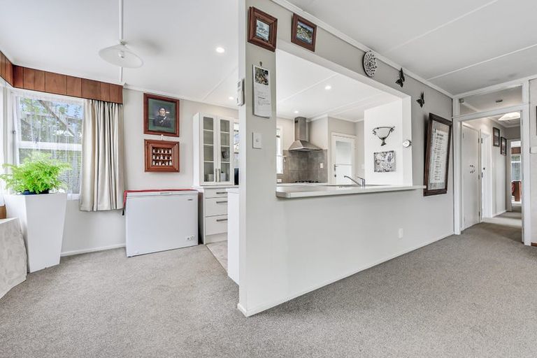 Photo of property in 27 Yvonne Street, Melville, Hamilton, 3206