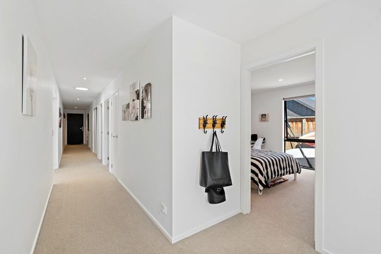 Photo of property in 7 Maize Street, Jacks Point, Queenstown, 9371