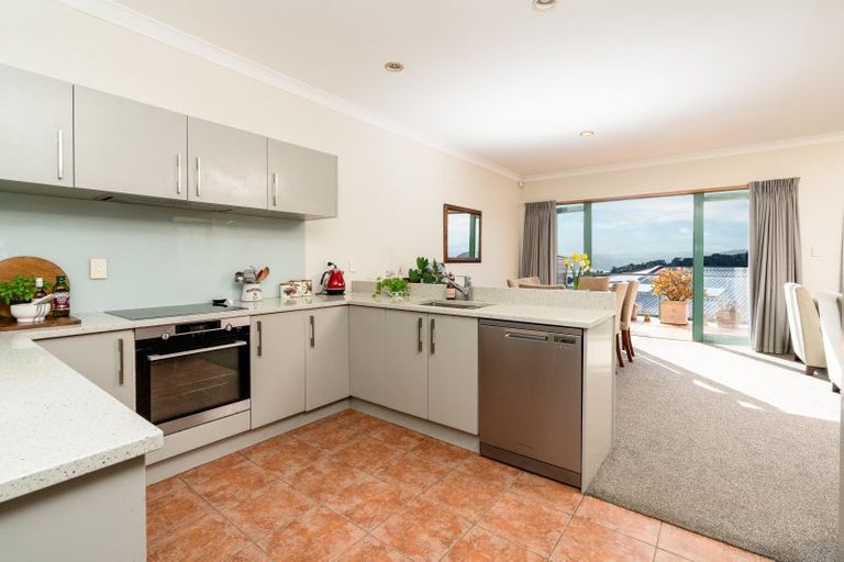 Photo of property in Mt Carmel Mews, 11/9 Arawa Road, Hataitai, Wellington, 6021