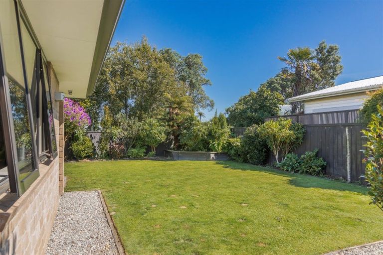 Photo of property in 74 Queen Street, Westport, 7825