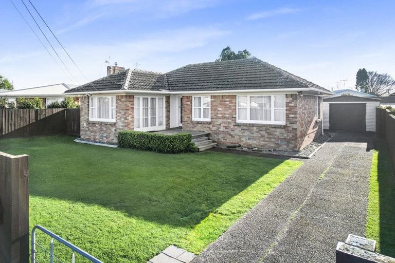 Photo of property in 27 Nevada Road, Silverdale, Hamilton, 3216