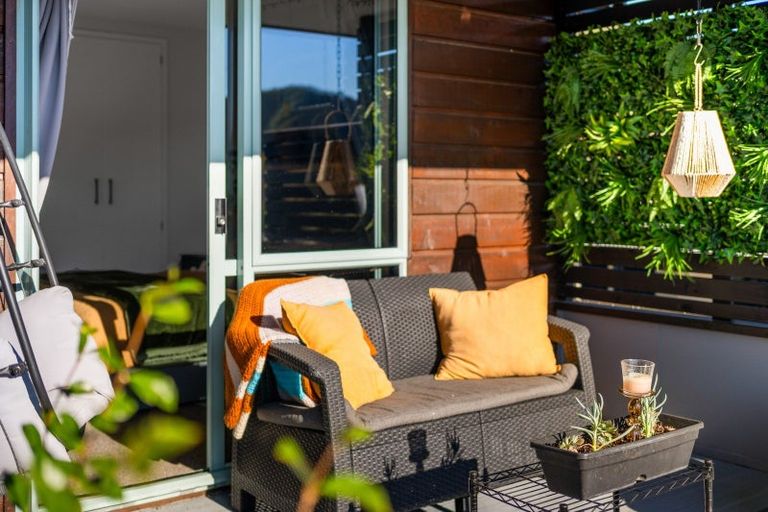 Photo of property in 90 Moana View Road, Waikawa, Picton, 7220