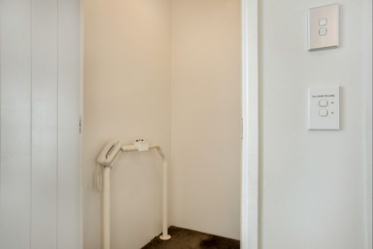Photo of property in 91 Torkar Road, Clarks Beach, 2122