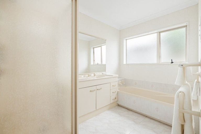 Photo of property in 76r Pyes Pa Road, Pyes Pa, Tauranga, 3112