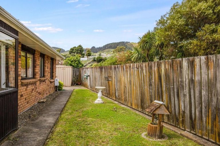 Photo of property in 41a Duncan Street, Tawa, Wellington, 5028