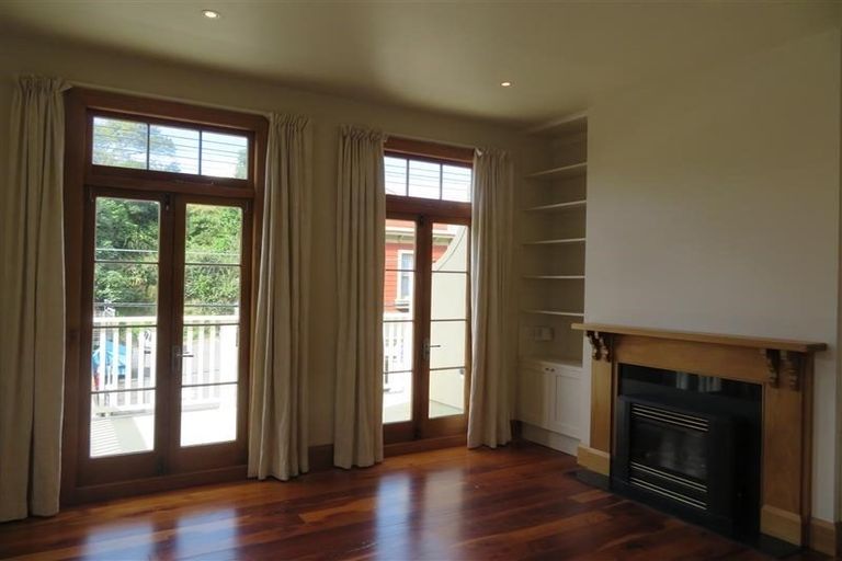 Photo of property in 310u8 Tinakori Road, Thorndon, Wellington, 6011
