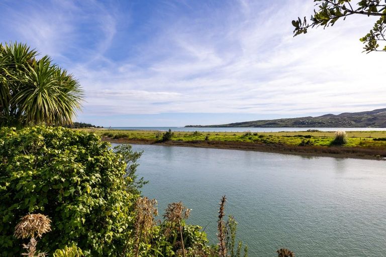 Photo of property in 7 Nihinihi Avenue, Raglan, 3225