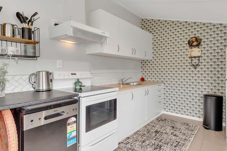 Photo of property in 63 Niblett Street, Whanganui, 4500