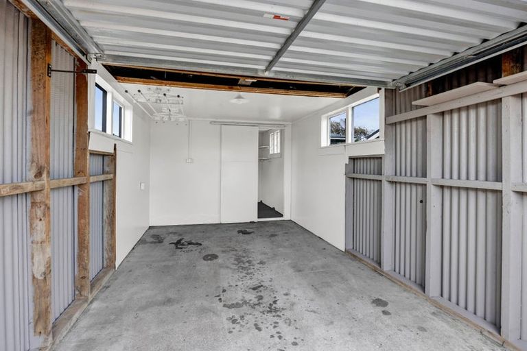 Photo of property in 16a Sunnyvale Street, Bell Block, New Plymouth, 4312