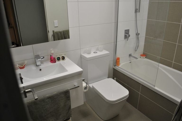 Photo of property in Masina Apartments, 205/80u Riddiford Street, Newtown, Wellington, 6021