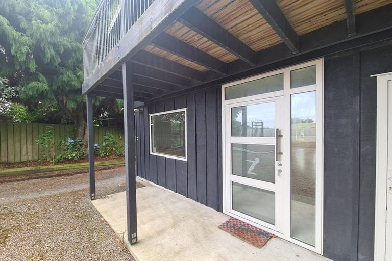 Photo of property in 42 Kapiti Road, Paraparaumu, 5032
