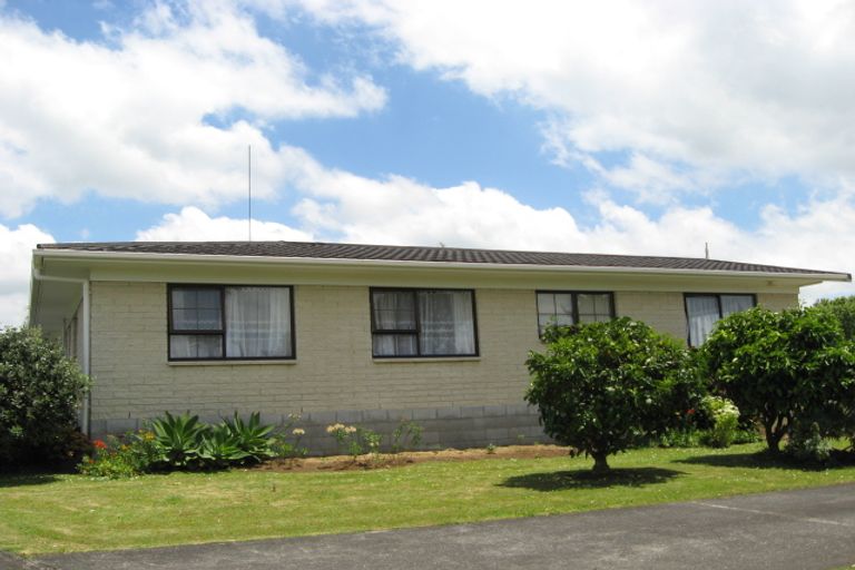 Photo of property in 211 Queen Street, Pukekohe, 2120