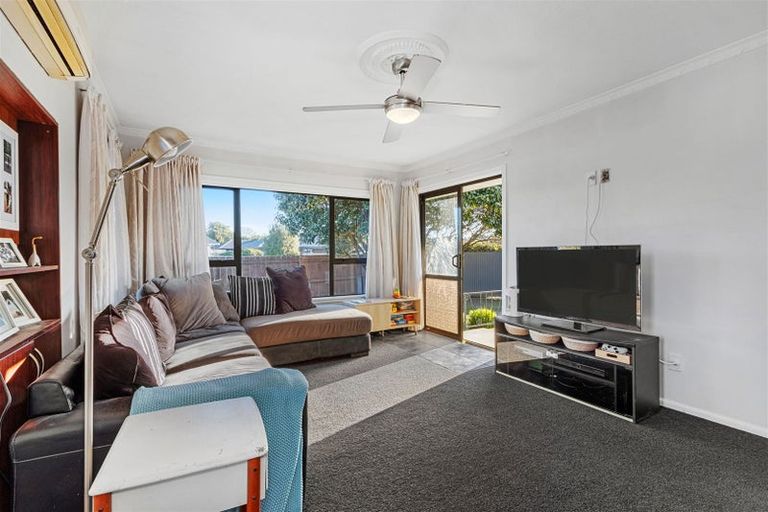 Photo of property in 28 Moore Street, Rolleston, 7614