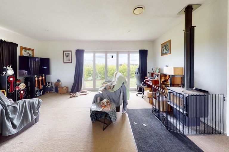 Photo of property in 69 Waddington Road, Waddington, 7500