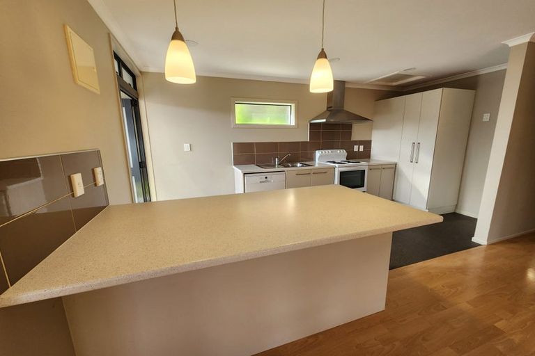 Photo of property in 52 Welcome Bay Road, Welcome Bay, Tauranga, 3112