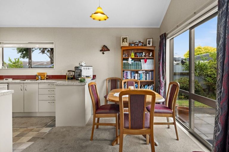 Photo of property in 11b Durham Avenue, Tamatea, Napier, 4112