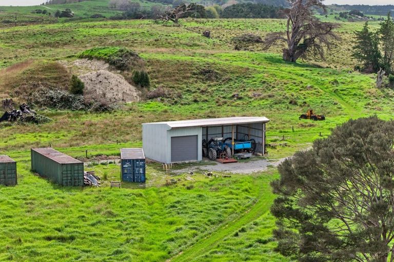 Photo of property in 42 Ford Road, Paparoa, Maungaturoto, 0583