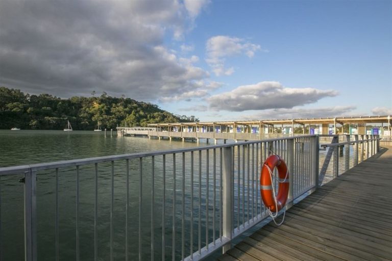 Photo of property in 305/2 Onekiritea Road, Hobsonville, Auckland, 0616