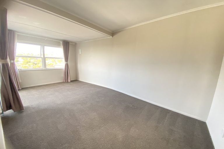 Photo of property in 64 Hastings Road, Mairangi Bay, Auckland, 0630