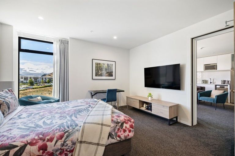 Photo of property in 302/34u Red Oaks Drive, Frankton, Queenstown, 9300