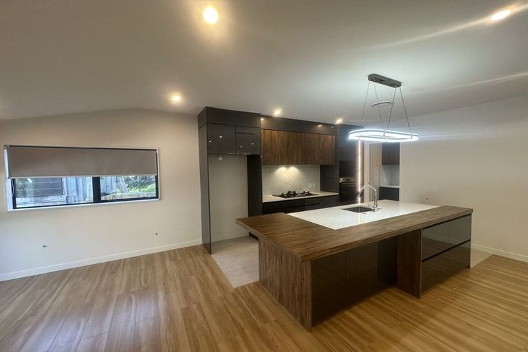 Photo of property in 39a Kuripaka Crescent, The Gardens, Auckland, 2105