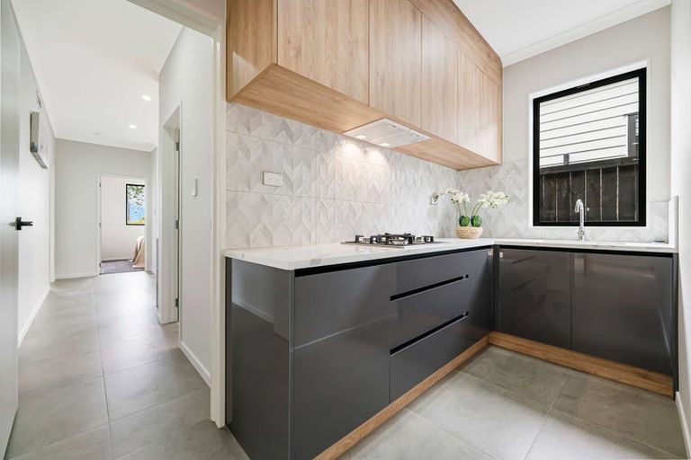 Photo of property in 5 Seagreen Avenue, Rosehill, 2113