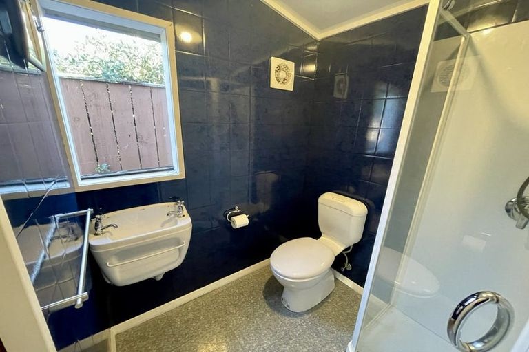 Photo of property in 8 Tacoma Drive, Totara Park, Upper Hutt, 5018
