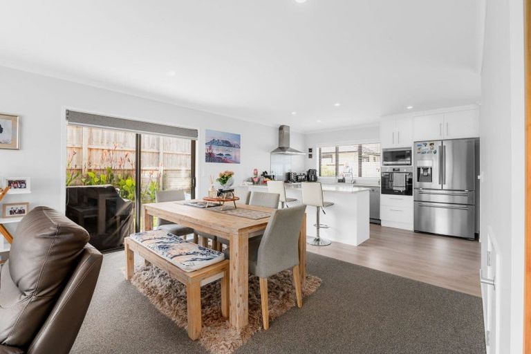 Photo of property in 46u2 North Ridge Drive, Rototuna North, Hamilton, 3281