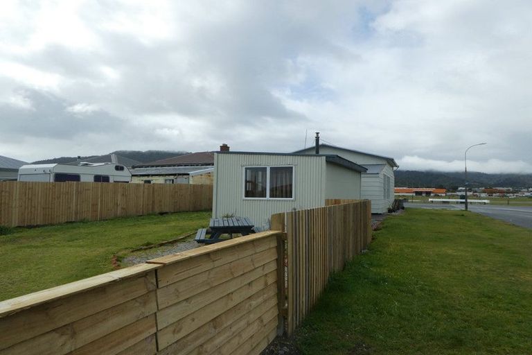 Photo of property in 192 Preston Road, Blaketown, Greymouth, 7805