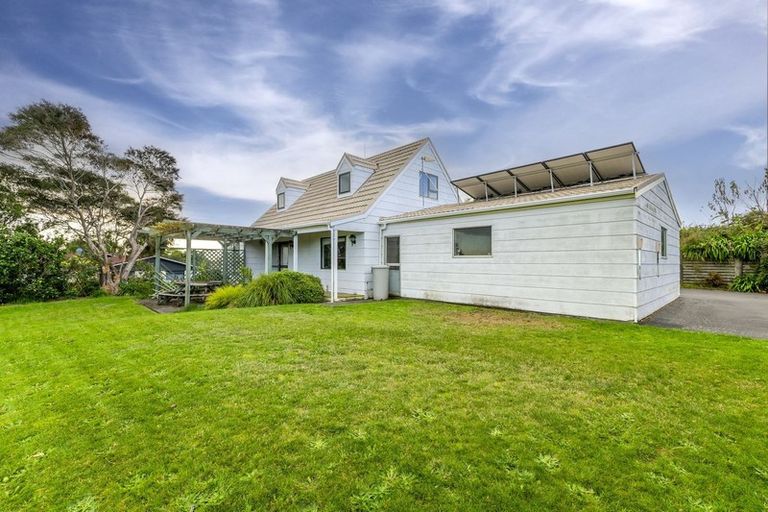 Photo of property in 87 Lupin Road, Otaki, 5512