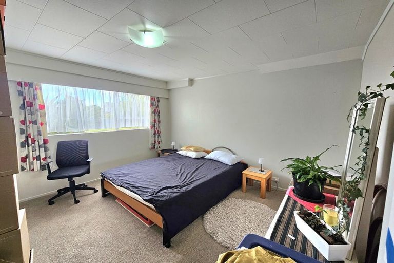 Photo of property in 5 Cargill Place, Frankleigh Park, New Plymouth, 4310