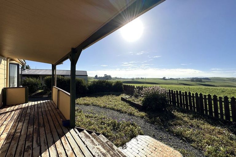 Photo of property in 2 Ridgwell Place, Stirling, 9231