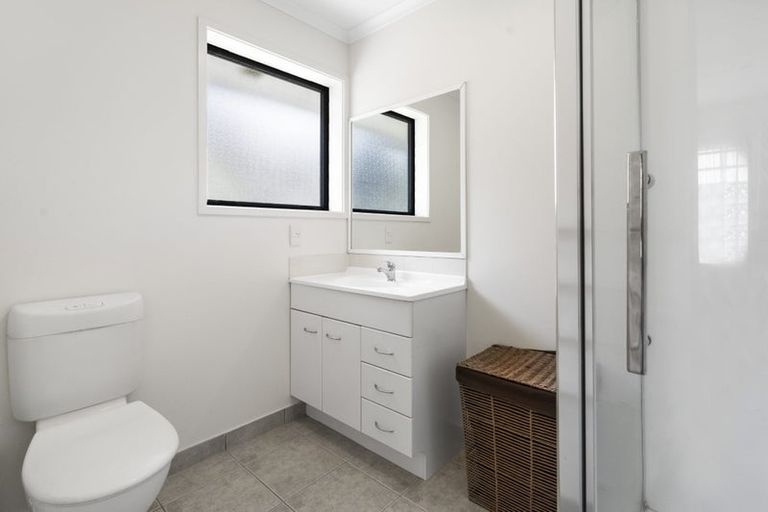 Photo of property in 41 Village Park Drive, Welcome Bay, Tauranga, 3112