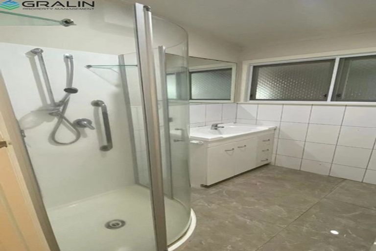 Photo of property in 9 Stanaway Street, Hillcrest, Auckland, 0627