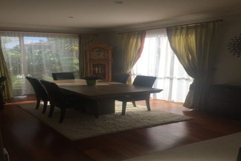 Photo of property in 14 Kaseng Place, East Tamaki Heights, Auckland, 2016