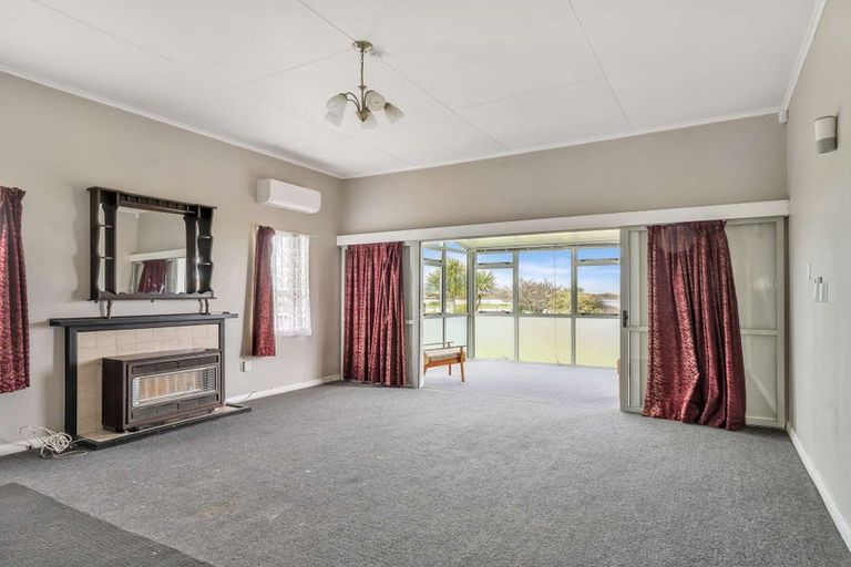 Photo of property in 3 Wharf Street, Castlecliff, Whanganui, 4501