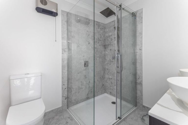 Photo of property in 155 Guildford Drive, Paraparaumu Beach, Paraparaumu, 5032