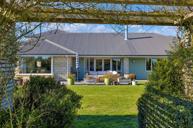 Photo of property in 20 Camwell Park, Flaxton, Kaiapoi, 7691