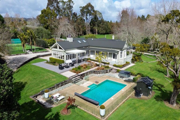 Photo of property in 316 Monument Road, Clevedon, Papakura, 2582