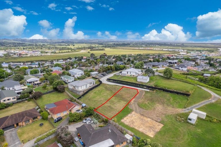 Photo of property in 4b Forlong Rise, Helensville, 0800